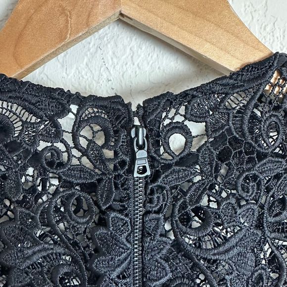 ALICE & OLIVIA Black Mallie Dress Size 0 XS Lace Midi Elegant AUDREY HEPBURN - Picture 13 of 13